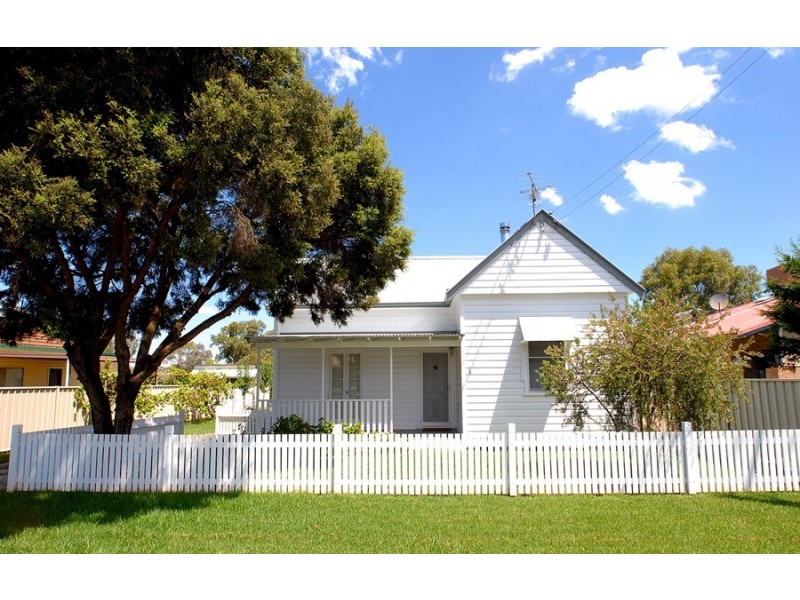 3 Henry St, Curlewis NSW 2381