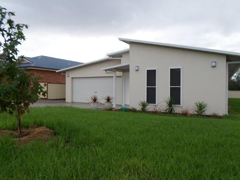 17 Hinton Dr, Gunnedah NSW 2380