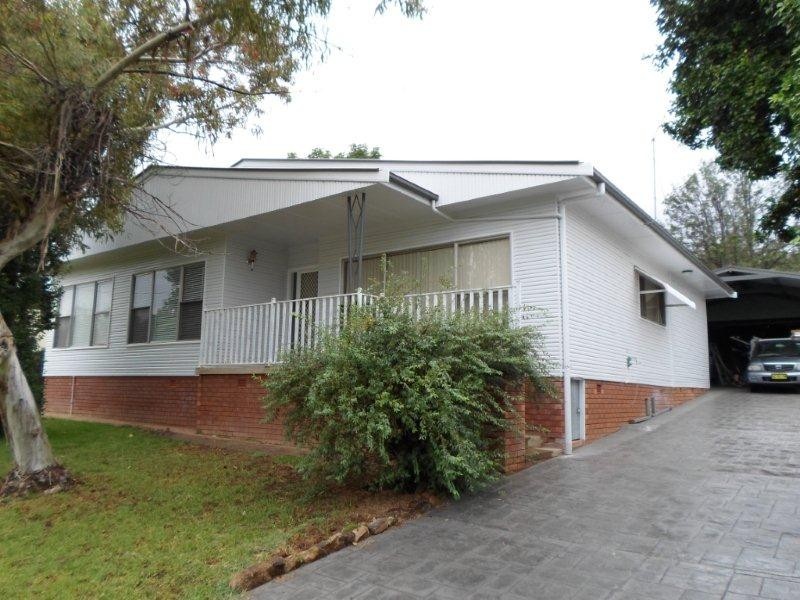 35 Fairview Street, Gunnedah NSW 2380