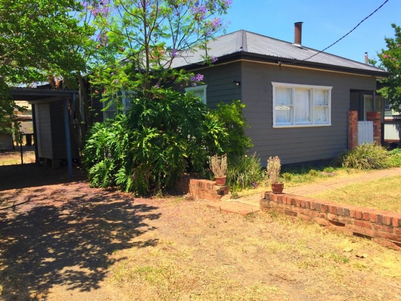 33 Wentworth Street, Gunnedah NSW 2380