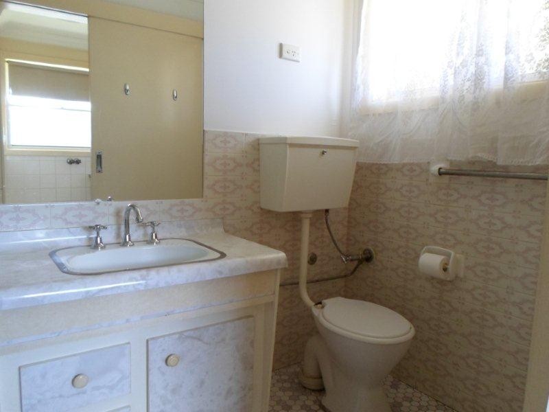 1/30 Pike Street, Gunnedah NSW 2380