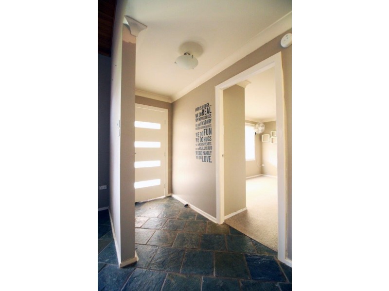 11 Kirkpatrick Place, Gunnedah NSW 2380