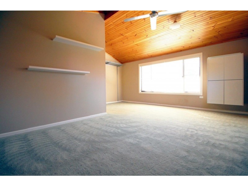 11 Kirkpatrick Place, Gunnedah NSW 2380