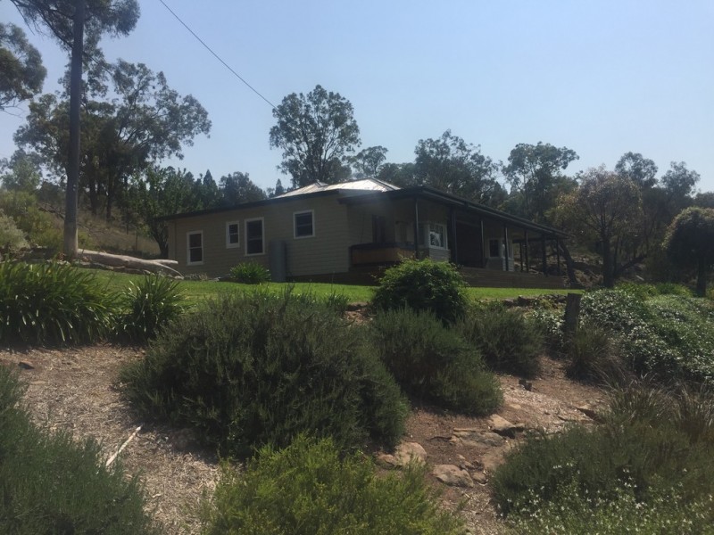 “Nullawa” Black Stump Way, Tambar Springs NSW 2381