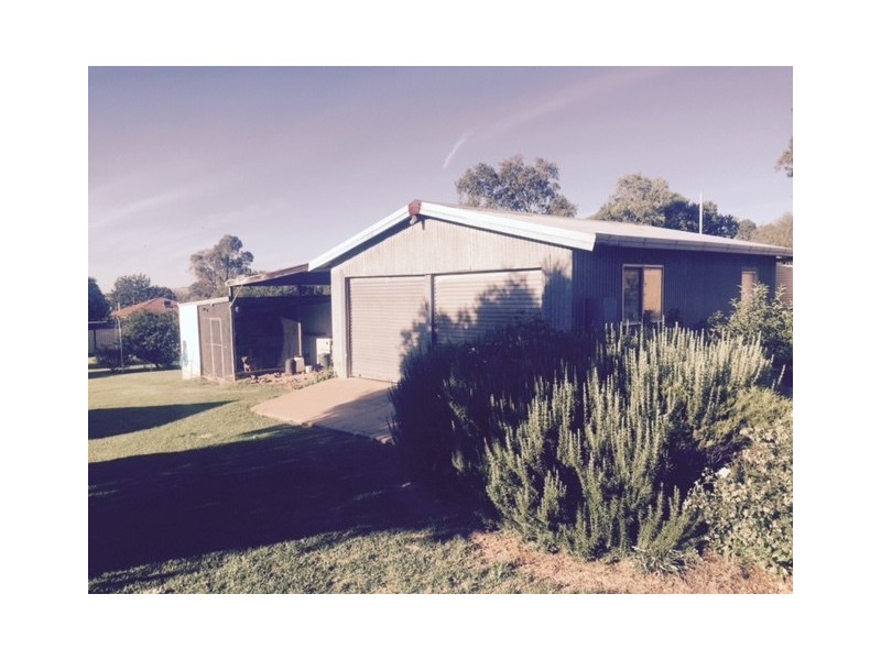 18 Goddard Street, Coolah NSW 2843