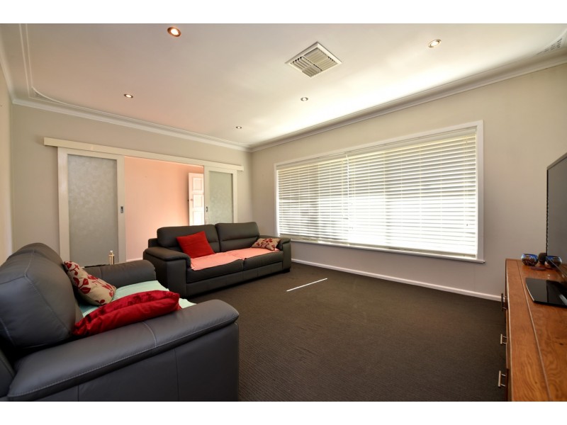 8 BRIDGE STREET, Gunnedah NSW 2380
