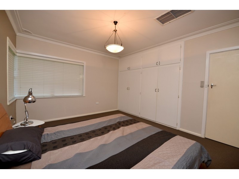 8 BRIDGE STREET, Gunnedah NSW 2380