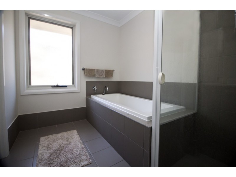 1 Kurrajong Road, Gunnedah NSW 2380