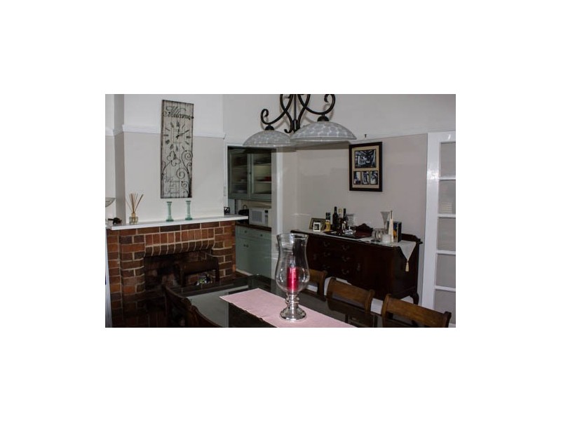 96 Martin Street, Coolah NSW 2843