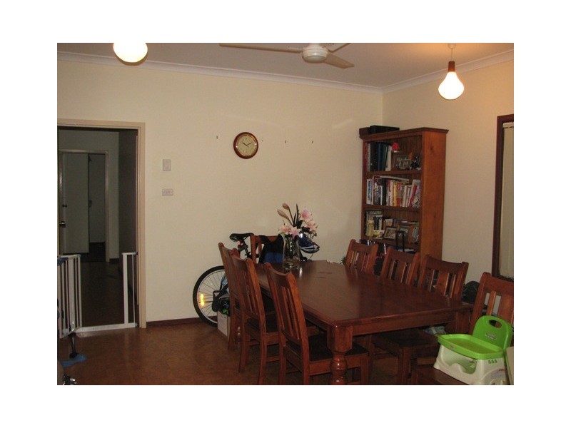 32 GRANBERRY DRIVE, Carnarvon WA 6701