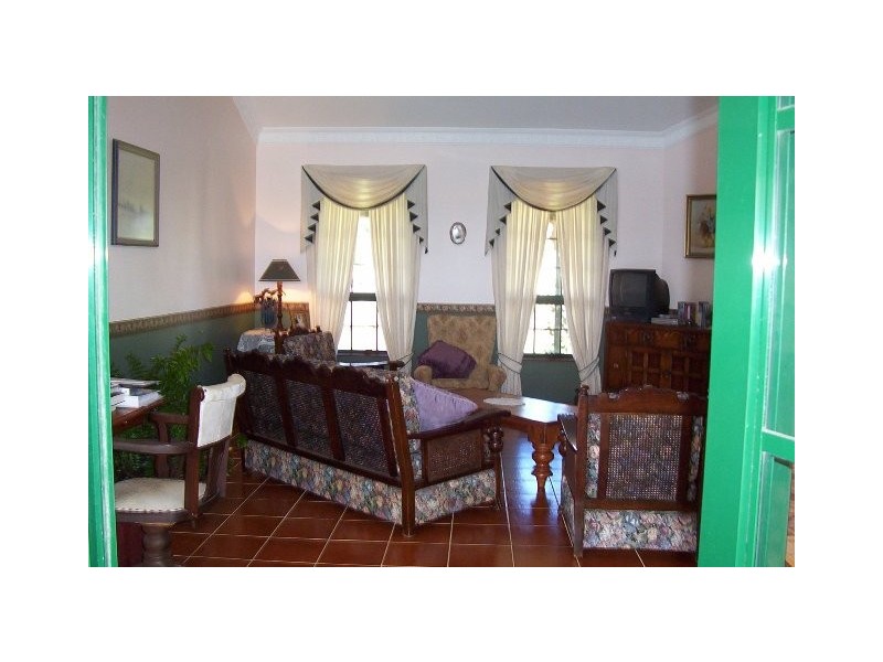 2 BIRD STREET, Carnarvon WA 6701