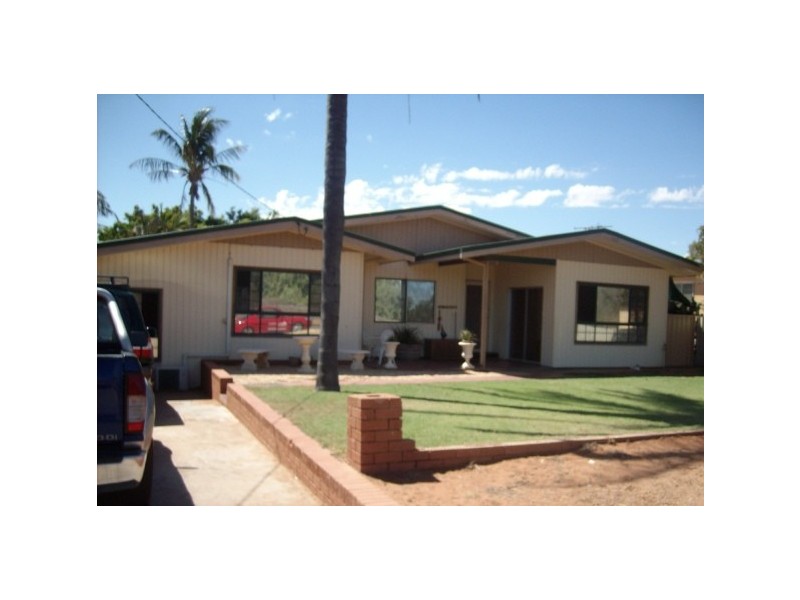 5 Fleming, Carnarvon WA 6701