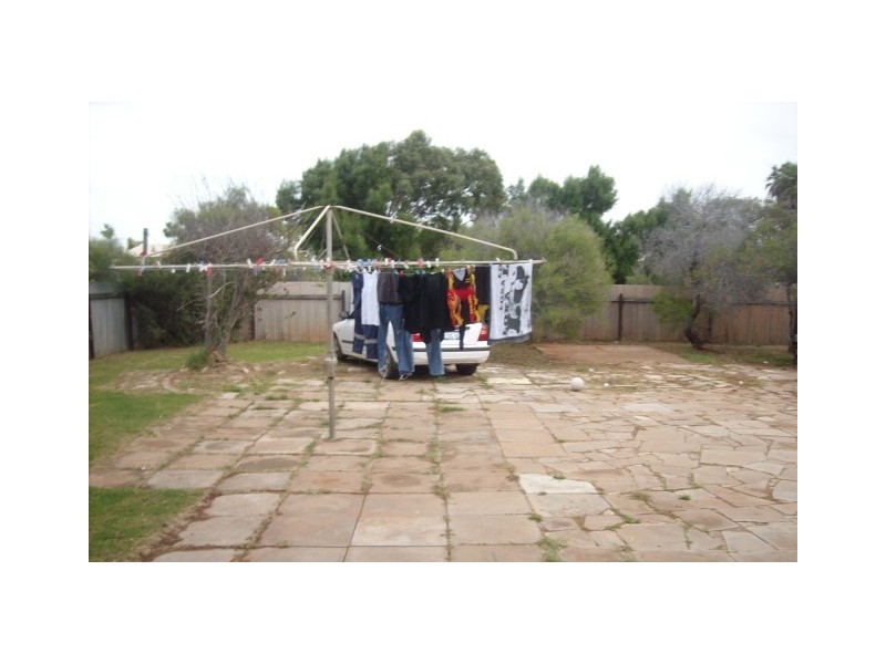 56 Cleaver Street, Carnarvon WA 6701