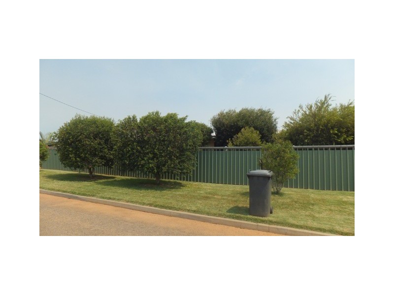 3 RIDLEY PLACE, Carnarvon WA 6701