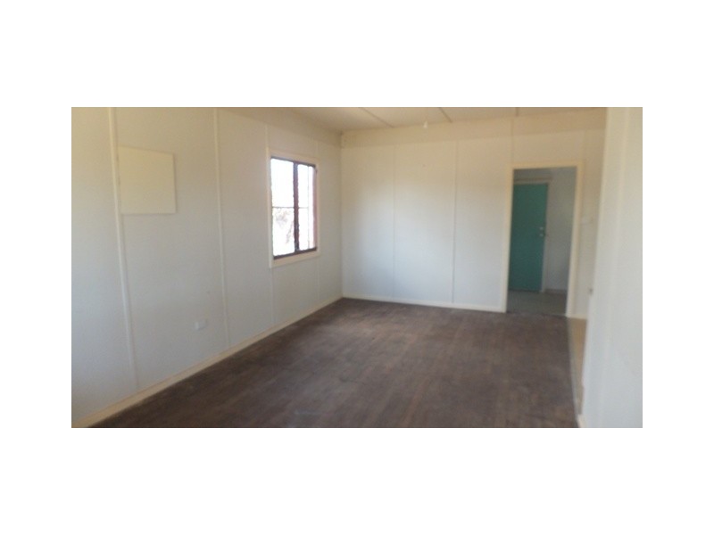 3 CRAIG STREET, Carnarvon WA 6701