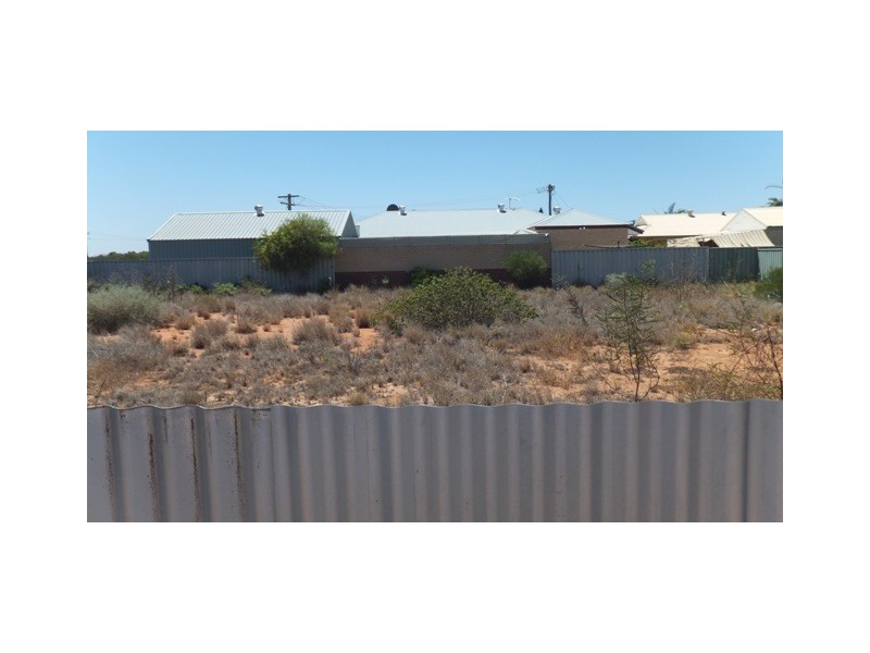 5 Carson Place, Carnarvon WA 6701