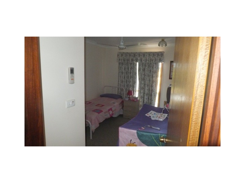 17 Maslen Street, Carnarvon WA 6701