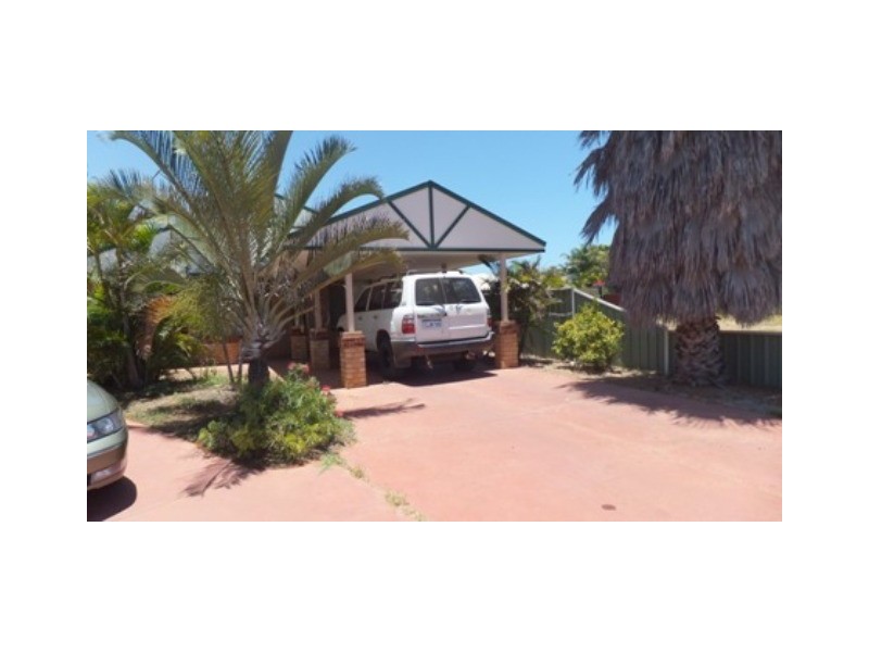6A Carson Place, Carnarvon WA 6701