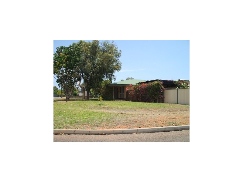 43 WHEELOCK WAY, Carnarvon WA 6701