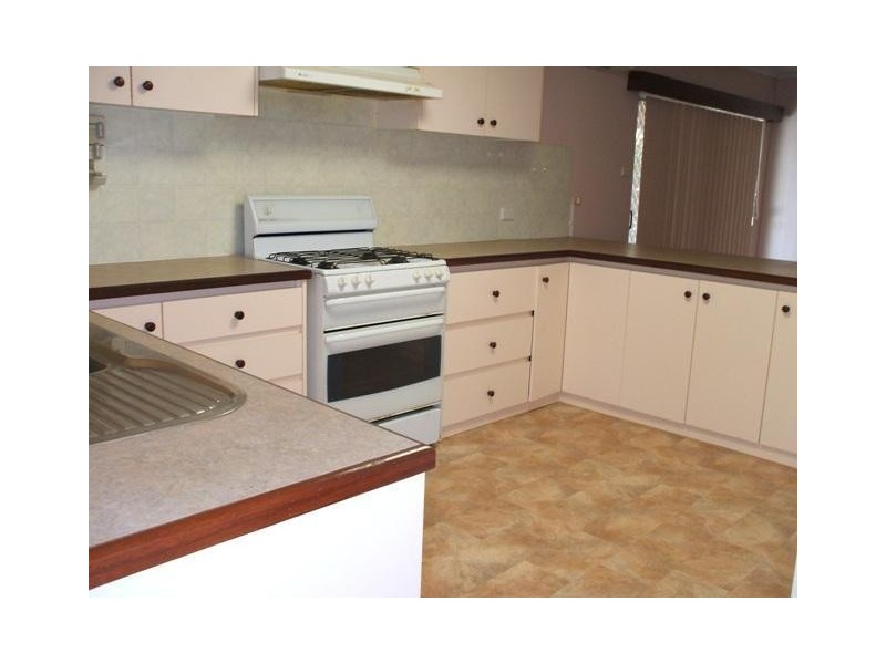 43 WHEELOCK WAY, Carnarvon WA 6701