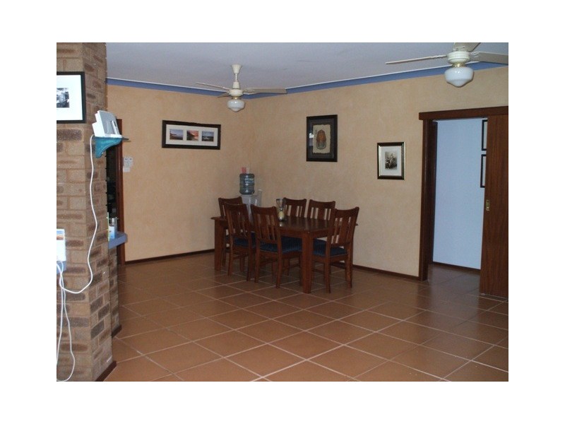 1 SNOOK COURT, Carnarvon WA 6701