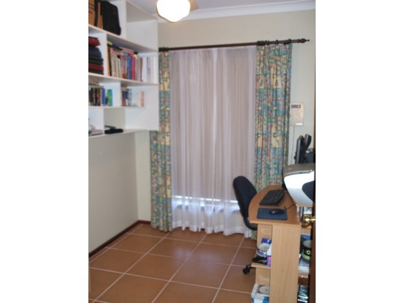 1 SNOOK COURT, Carnarvon WA 6701