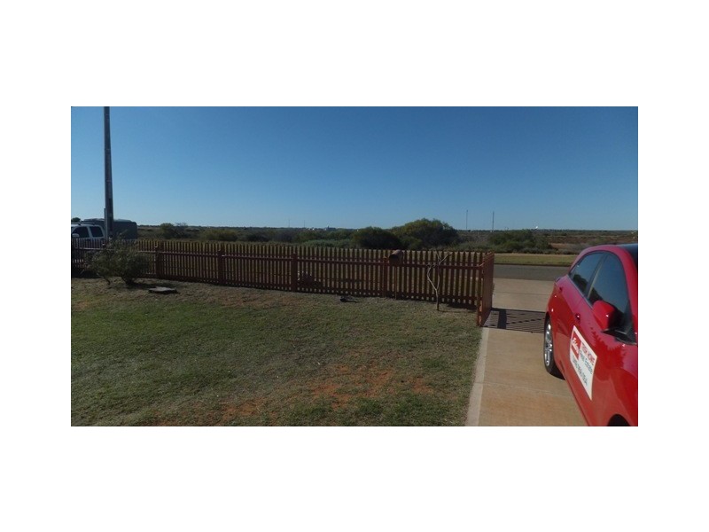 18 BECKETT STREET, Carnarvon WA 6701