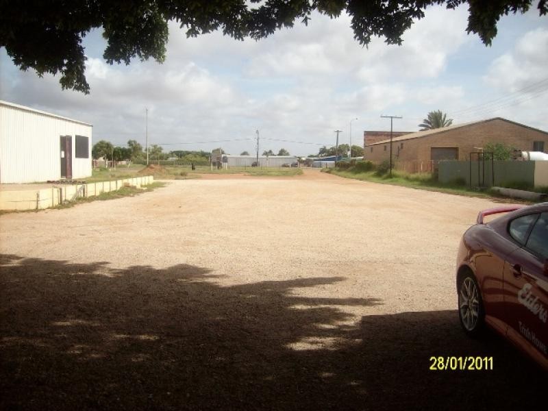 412 ROBINSON STREET, Carnarvon WA 6701