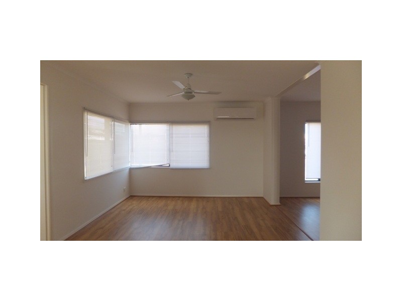 22 Mindirra Crescent, Brockman, Carnarvon WA 6701