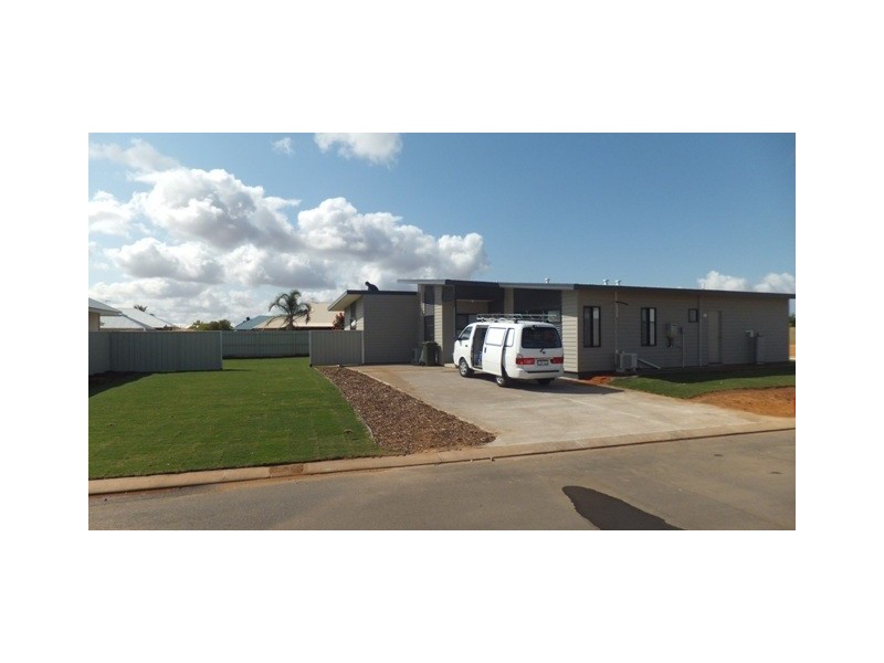 22 Mindirra Crescent, Brockman, Carnarvon WA 6701