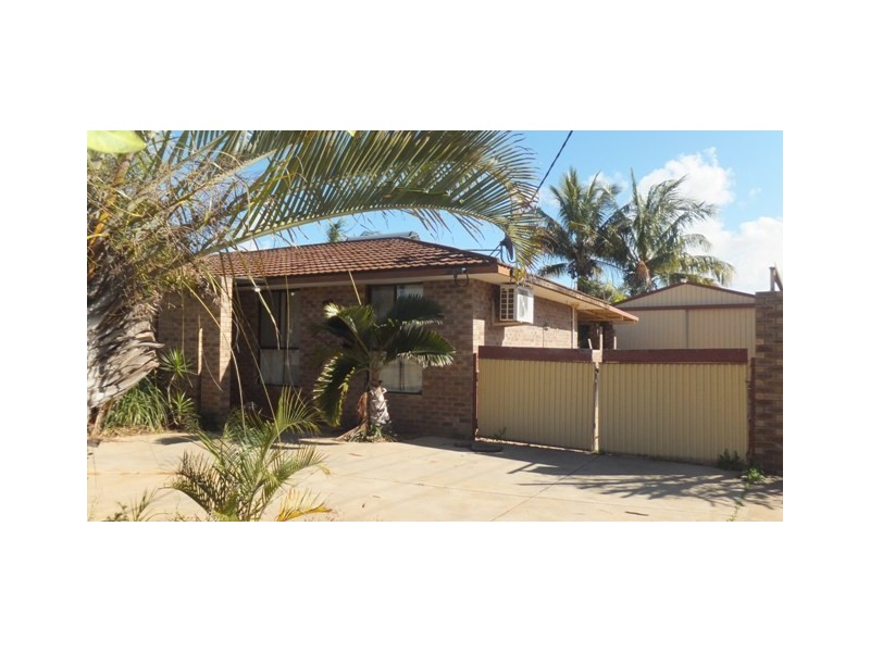 2 EWING PLACE, Carnarvon WA 6701