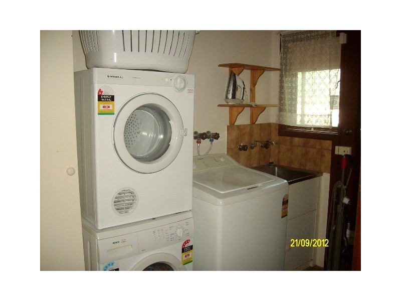 3 MEIKLEJOHN CRESCENT BROCKMAN, Carnarvon WA 6701