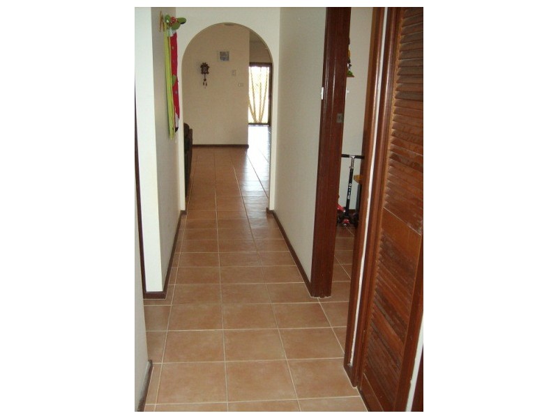 3 MEIKLEJOHN CRESCENT BROCKMAN, Carnarvon WA 6701