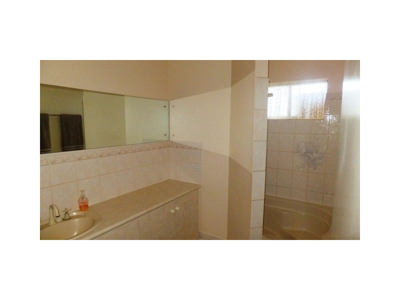 48 GLARIS STREET, Carnarvon WA 6701