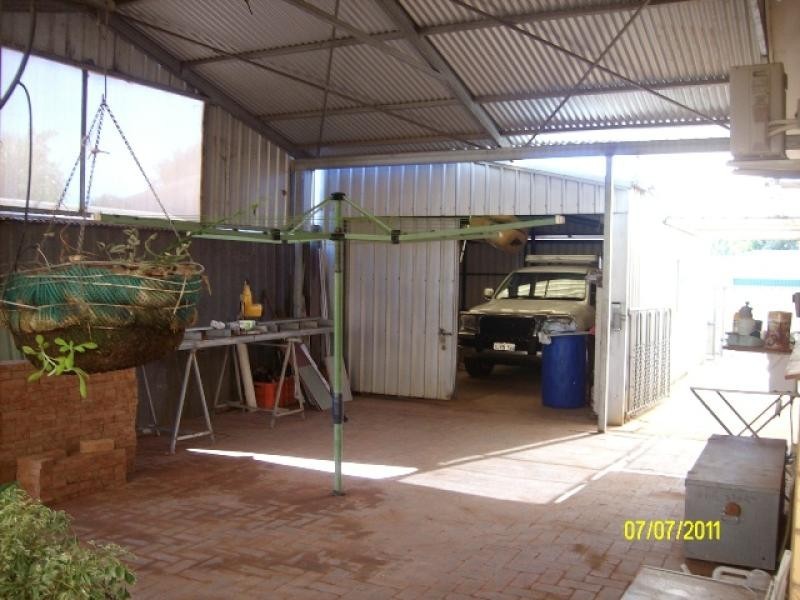 25 ANGELO STREET EAST, Carnarvon WA 6701