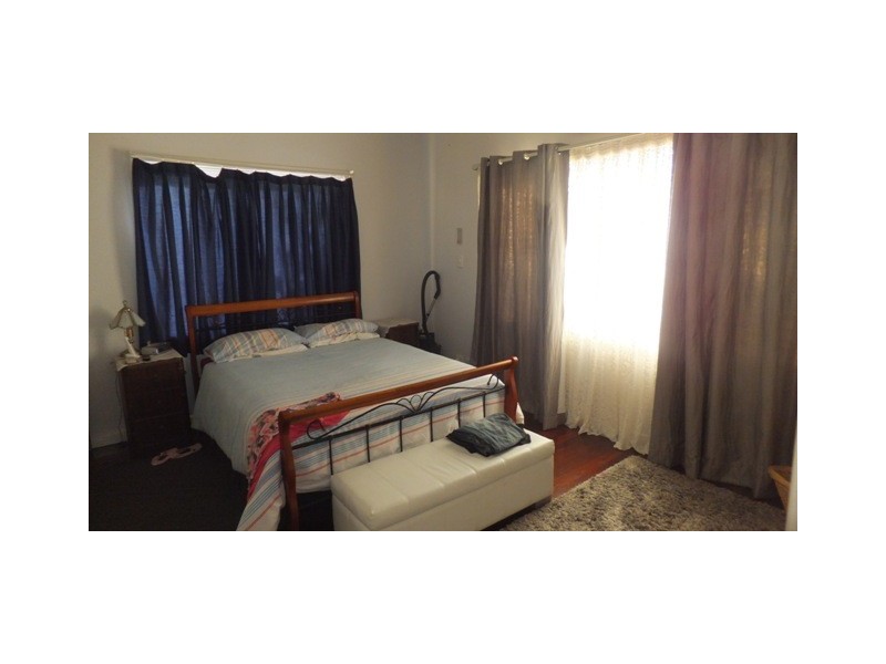 33 DOUGLAS STREET, Carnarvon WA 6701