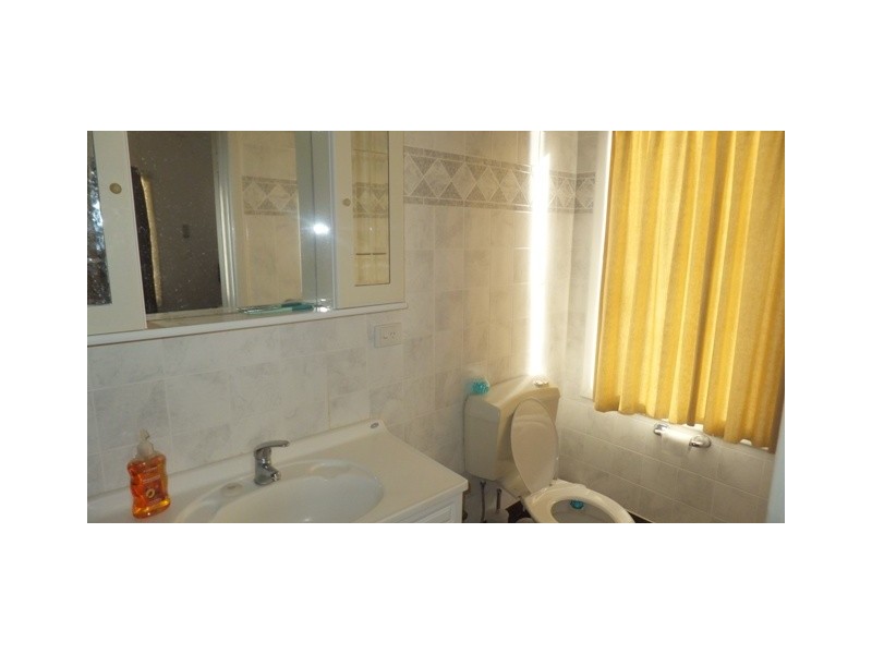 33 DOUGLAS STREET, Carnarvon WA 6701