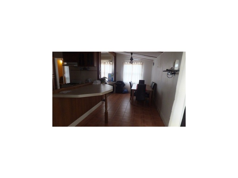 33 DOUGLAS STREET, Carnarvon WA 6701