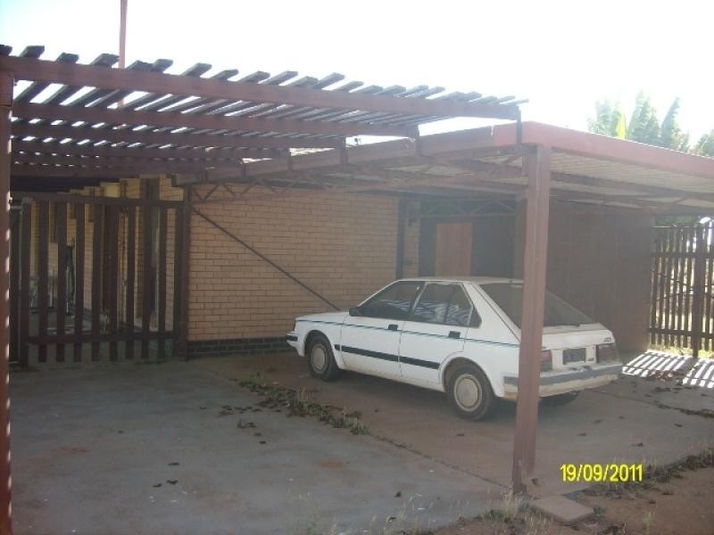 100 WILLIAM STREET, EAST, Carnarvon WA 6701