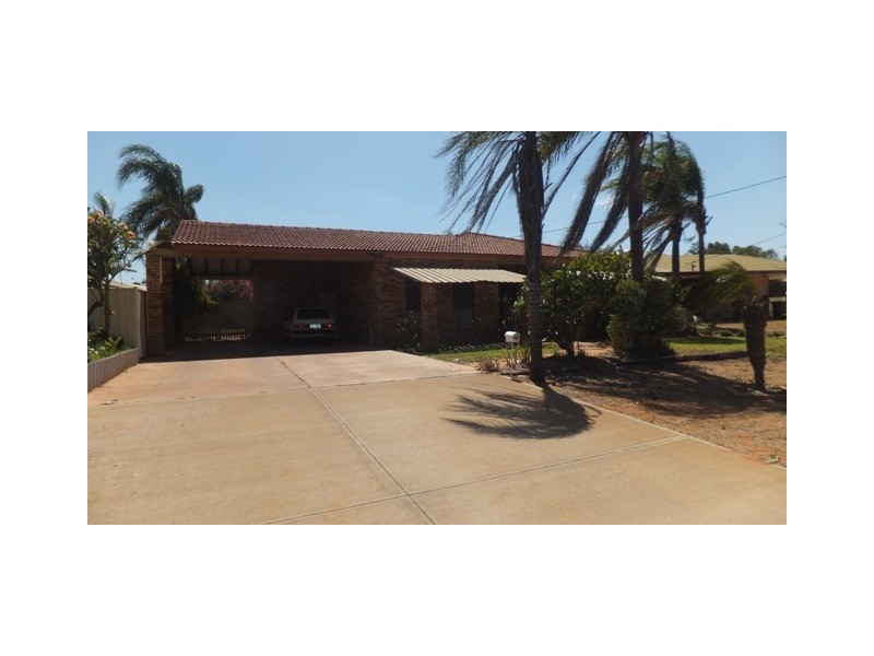 7 MASLEN STREET, Carnarvon WA 6701