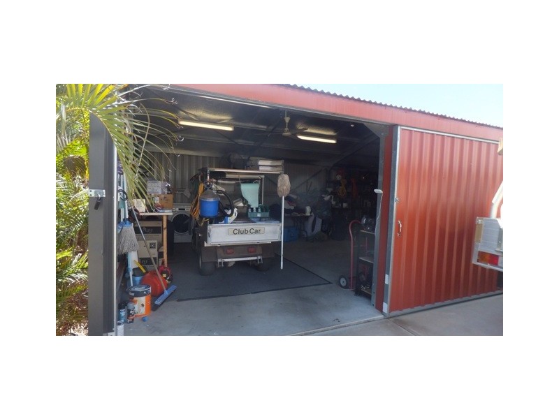 Unit 6 , 120 Robinson Street, Carnarvon WA 6701