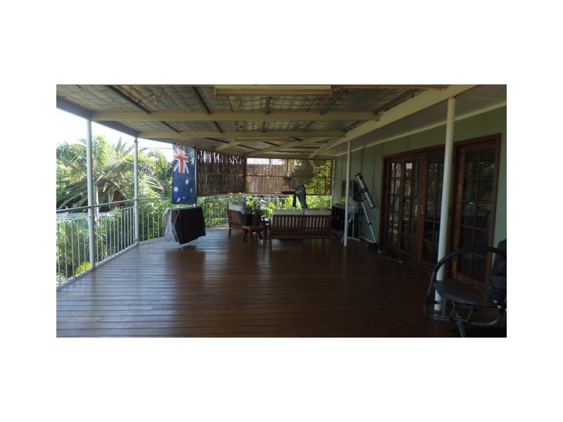 18 CRAGGS COURT, Carnarvon WA 6701