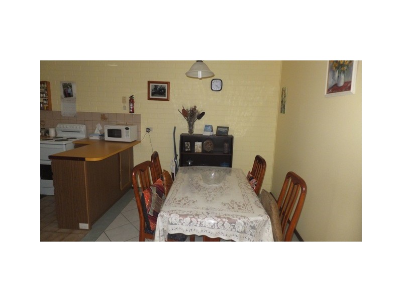 10B BUZOLIC COURT, Carnarvon WA 6701