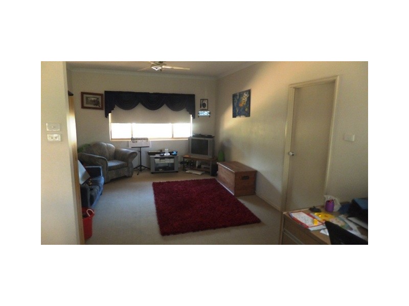 25 Finnerty Street, Carnarvon WA 6701