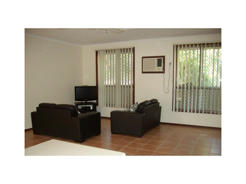 3 Meiklejohn Crescent, Carnarvon WA 6701