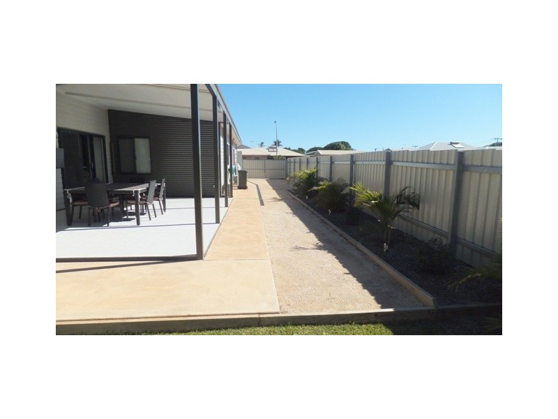 41 Smith Street, Carnarvon WA 6701