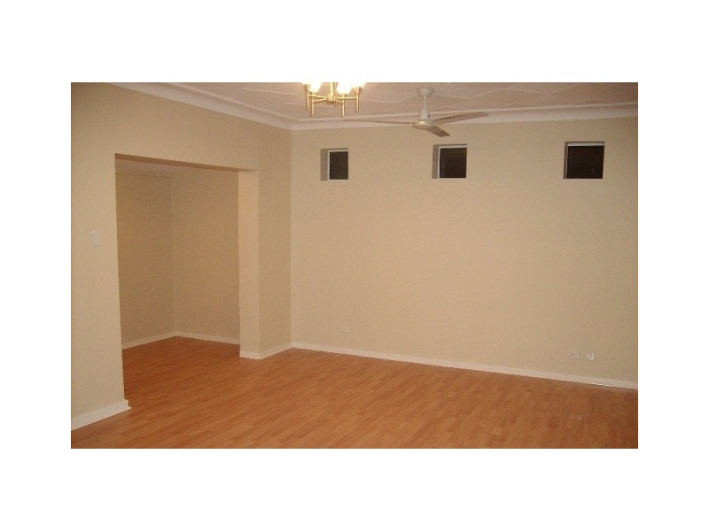 10 Gooch Street, Carnarvon WA 6701