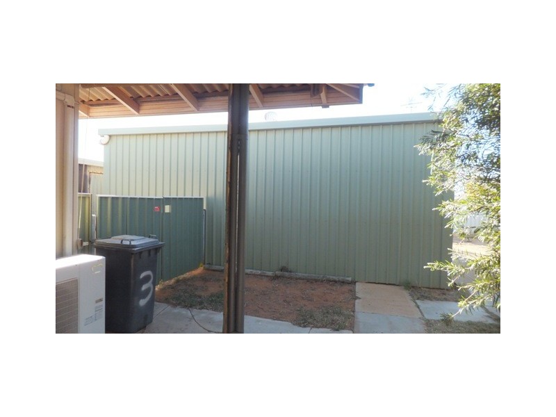 3 Ridley Place, Carnarvon WA 6701