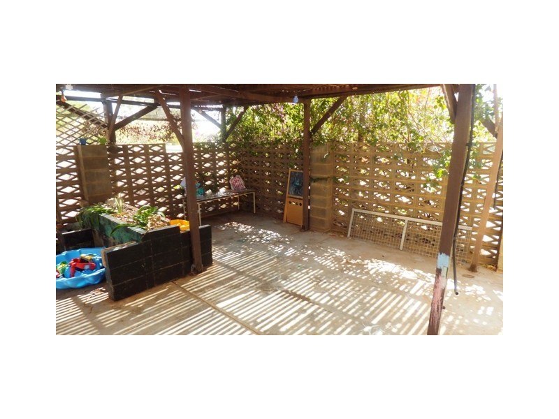 43 Wheelock Way, Carnarvon WA 6701