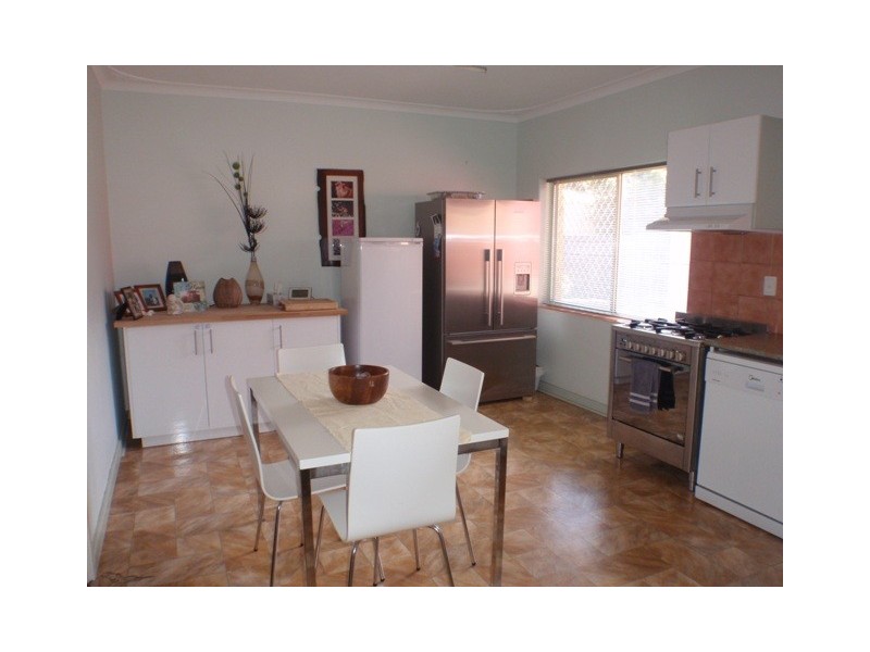 27 HUBBLE STREET, Carnarvon WA 6701